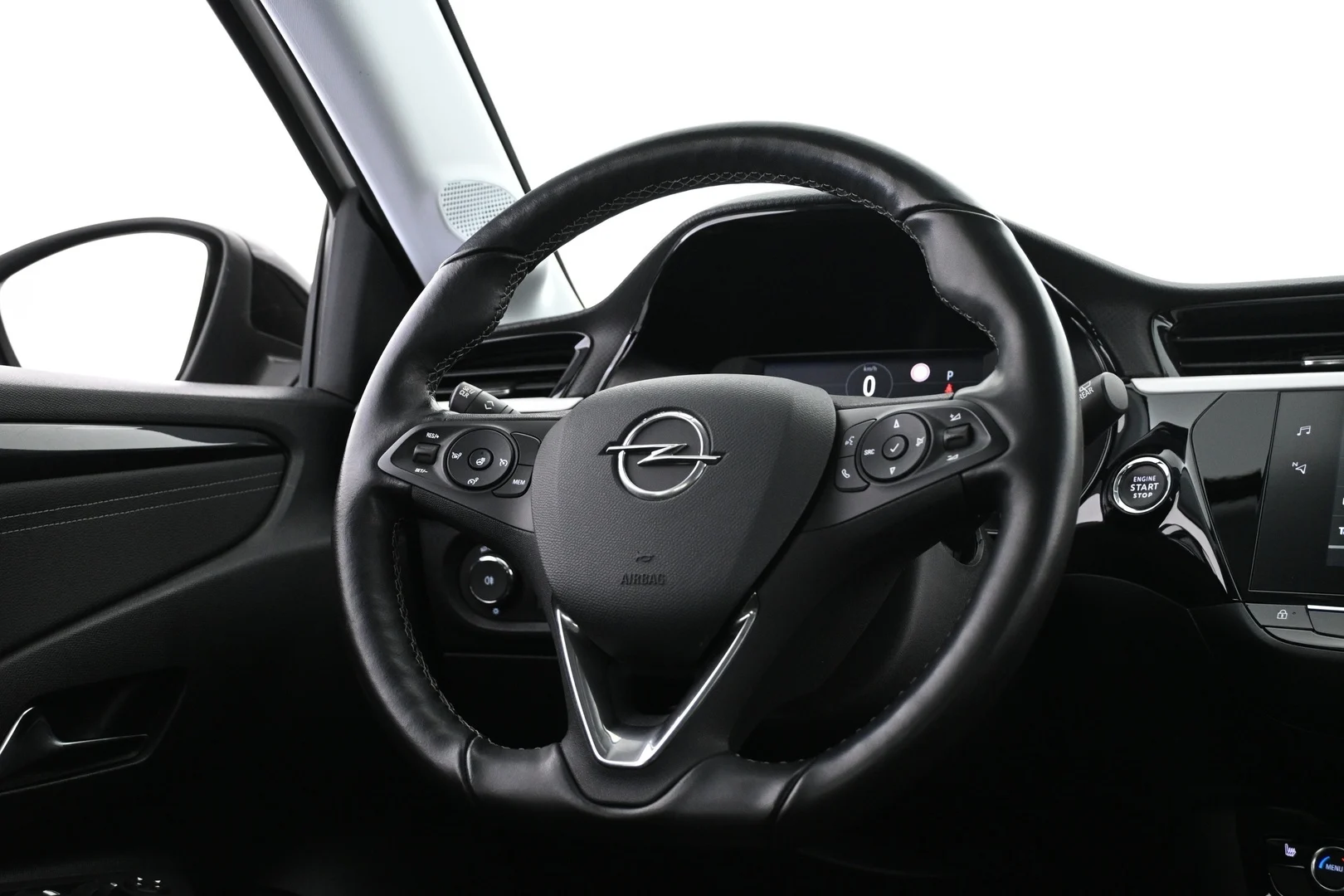 Car Image - 6Bf0mkbeDK3Q9K8roR5m9S