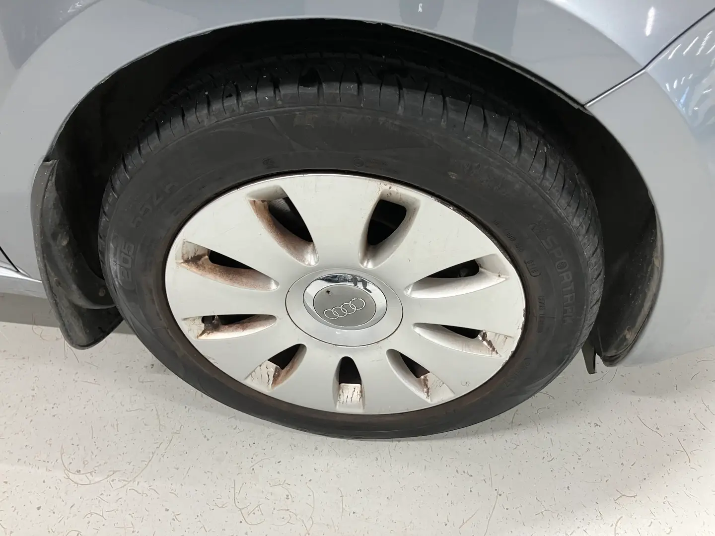 Car Image - FsTkKYT7XoojYjjK0pqFY
