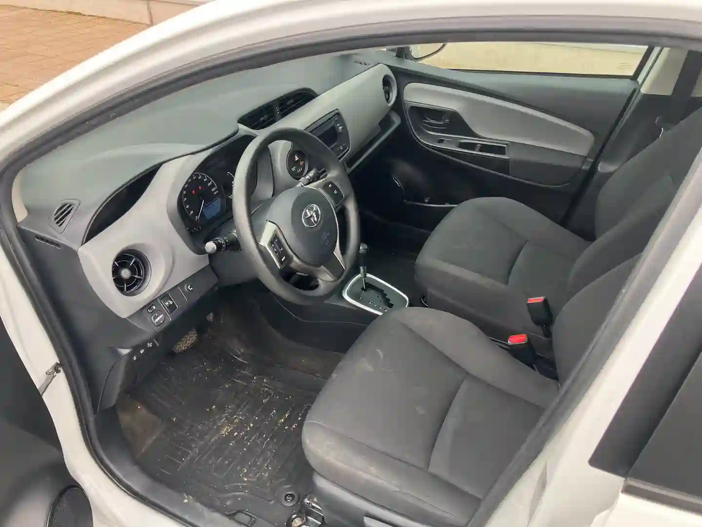 Car Image - 7i3LGTPwYujGVagvVhPd4A