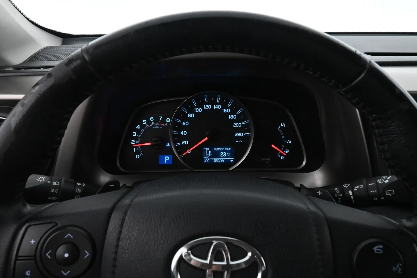 Car Image - 1XOsB2JFTyRvVx9mcamr8T
