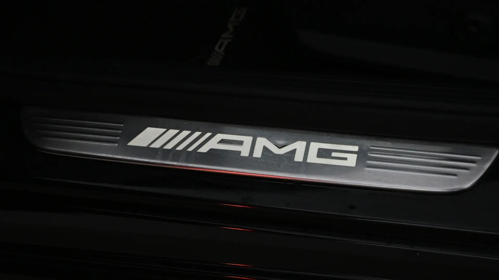 Car Image - 2g3jLw1bEmpqw024JCjp1U