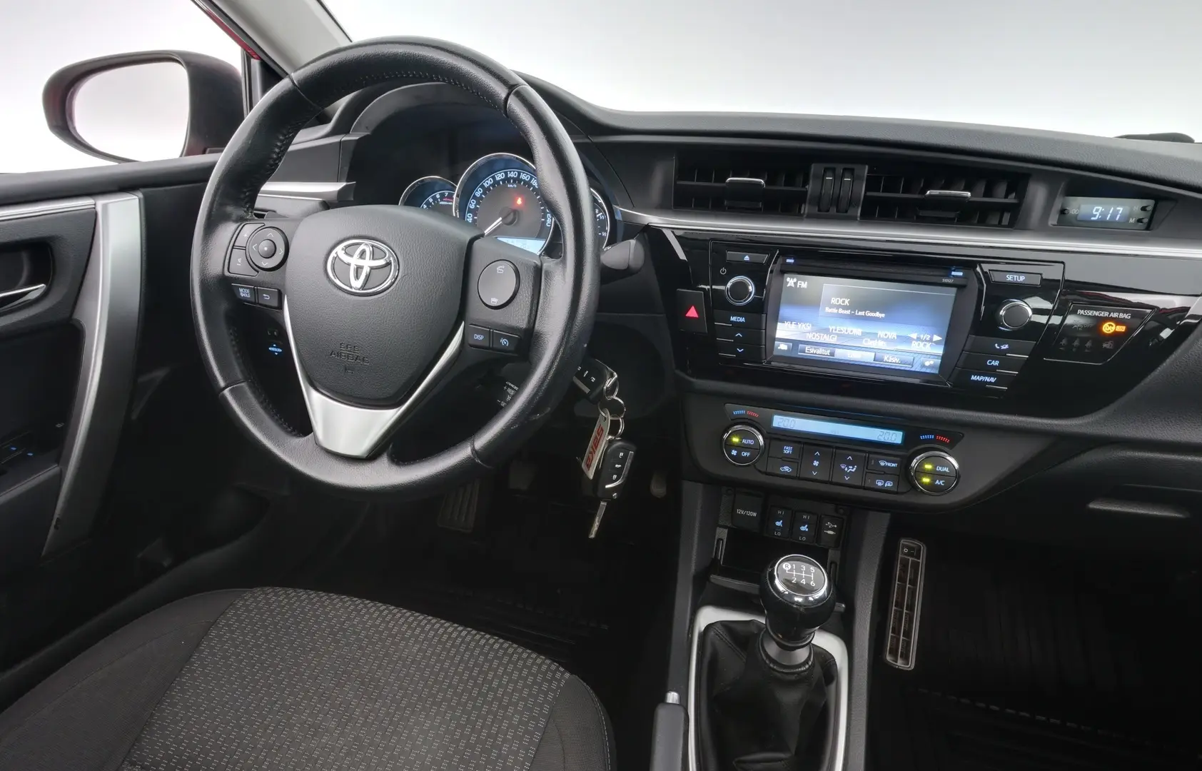 Car Image - 760EdOZdbvPjGBcDzxnoob