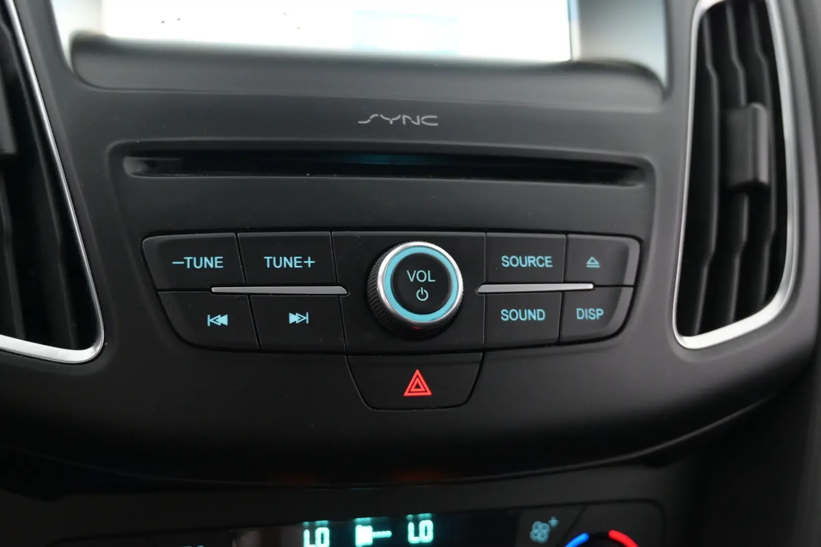 Car Image - 5XDLnUcyIRrAyDfjOuNd6U