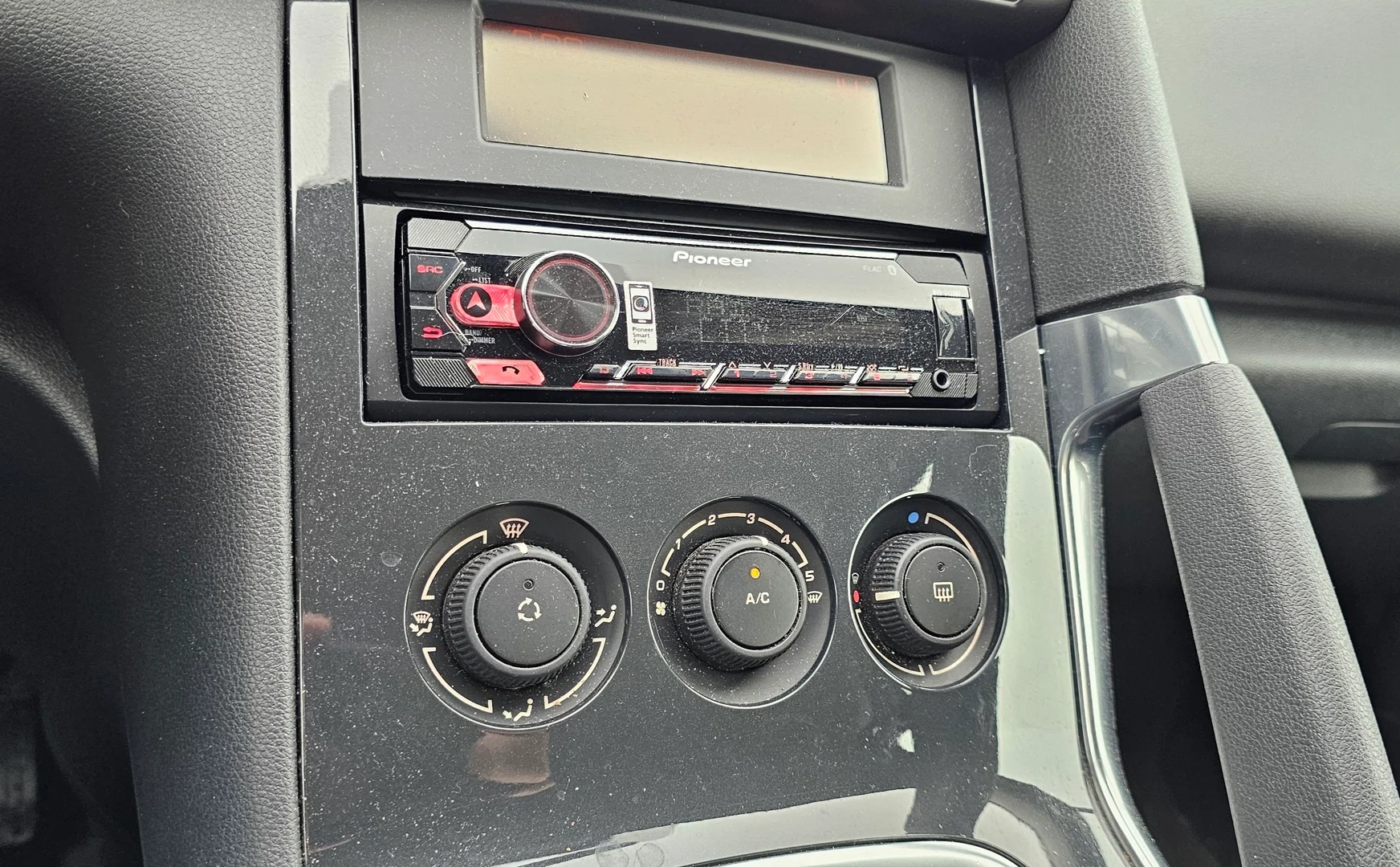 Car Image - 1SFpdgyMZ2DHyGh3Oa4Dti
