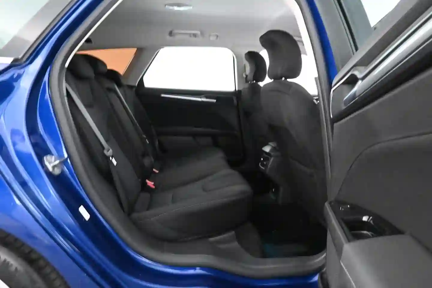 Car Image - 3jDGlIMdpDkrTbEtmeVbiS