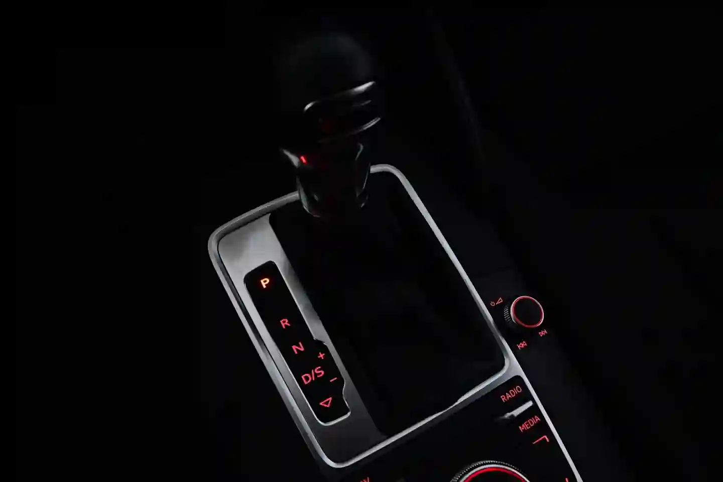 Car Image - 34mVSJTSLluSw5lxdEOEtU