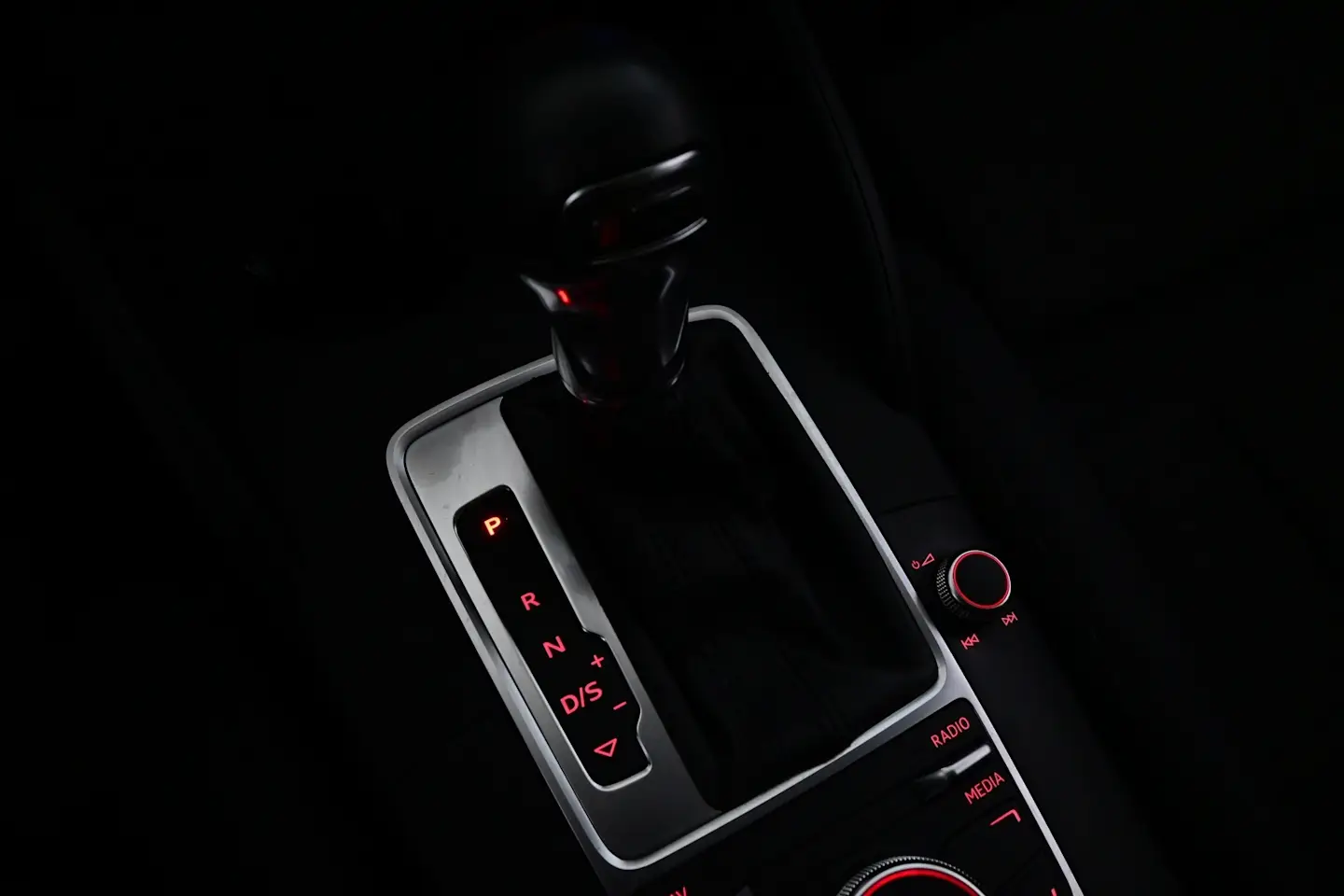 Car Image - 34mVSJTSLluSw5lxdEOEtU