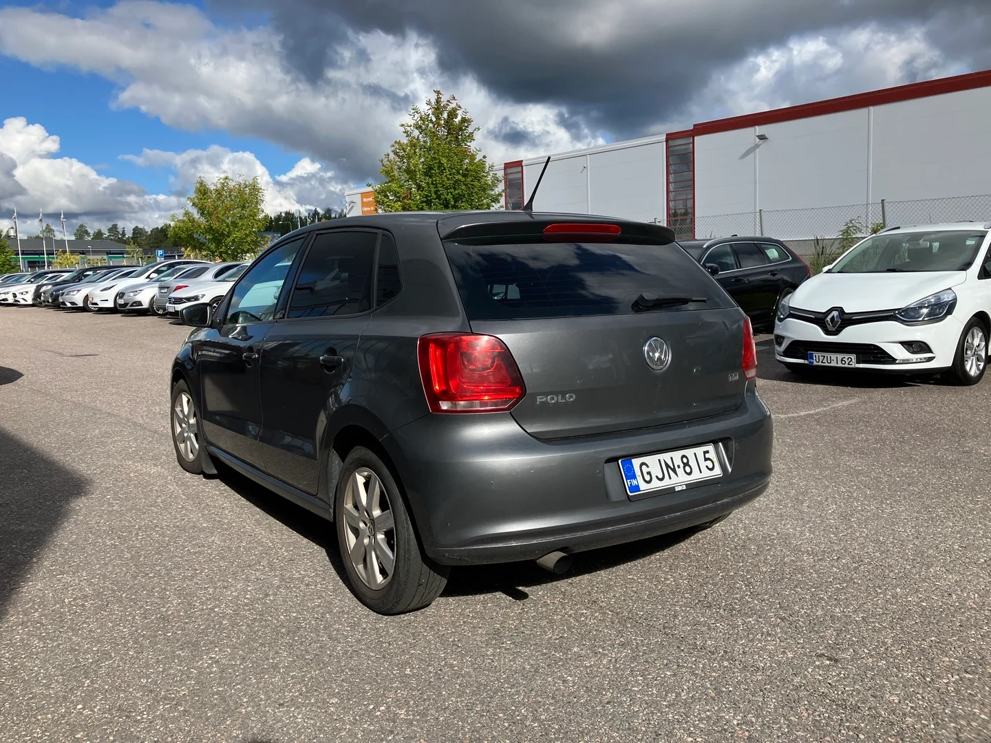 Car Image - 4gq4TyOT7Ta6oLEQcazA2x