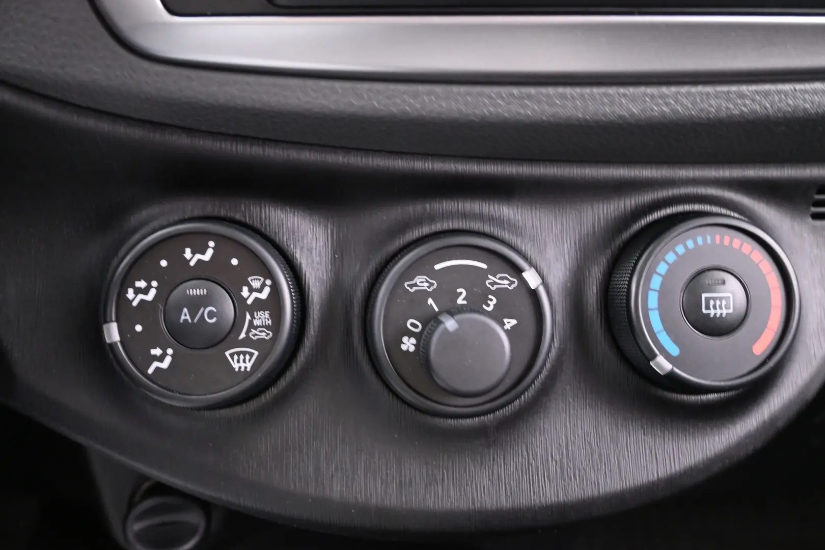Car Image - 514M4YuShG5S5C626I96SL