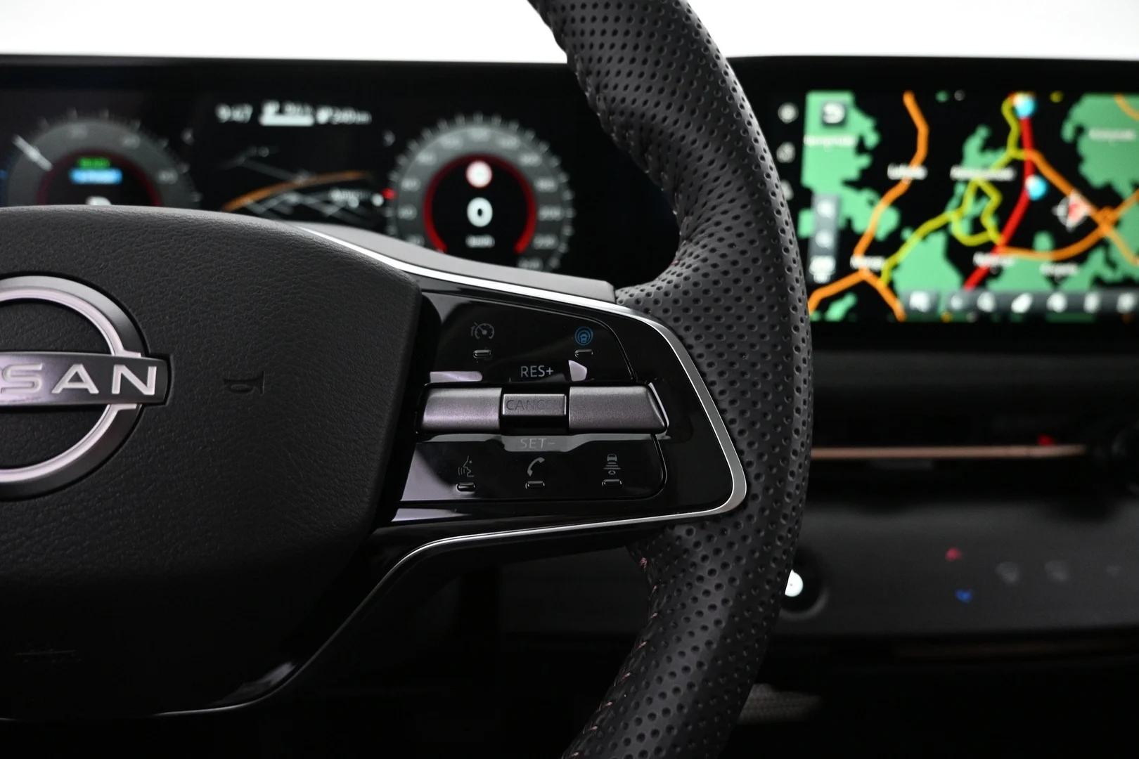 Car Image - 6DFXnV5ZosA8ZgQ8udY5Gt
