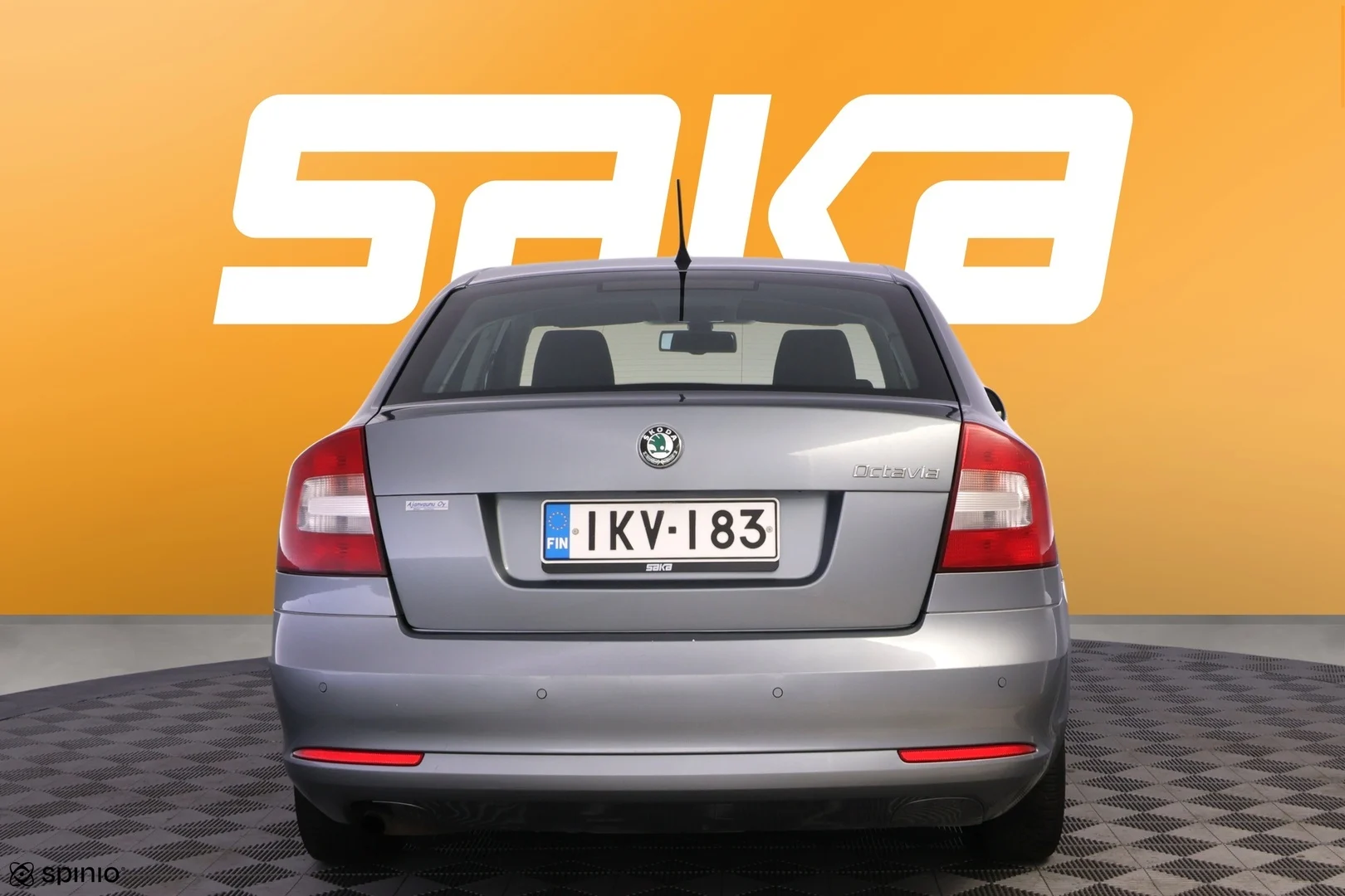 Car Image - 4m2Nz9d7qnbWoeKvVTMYAM