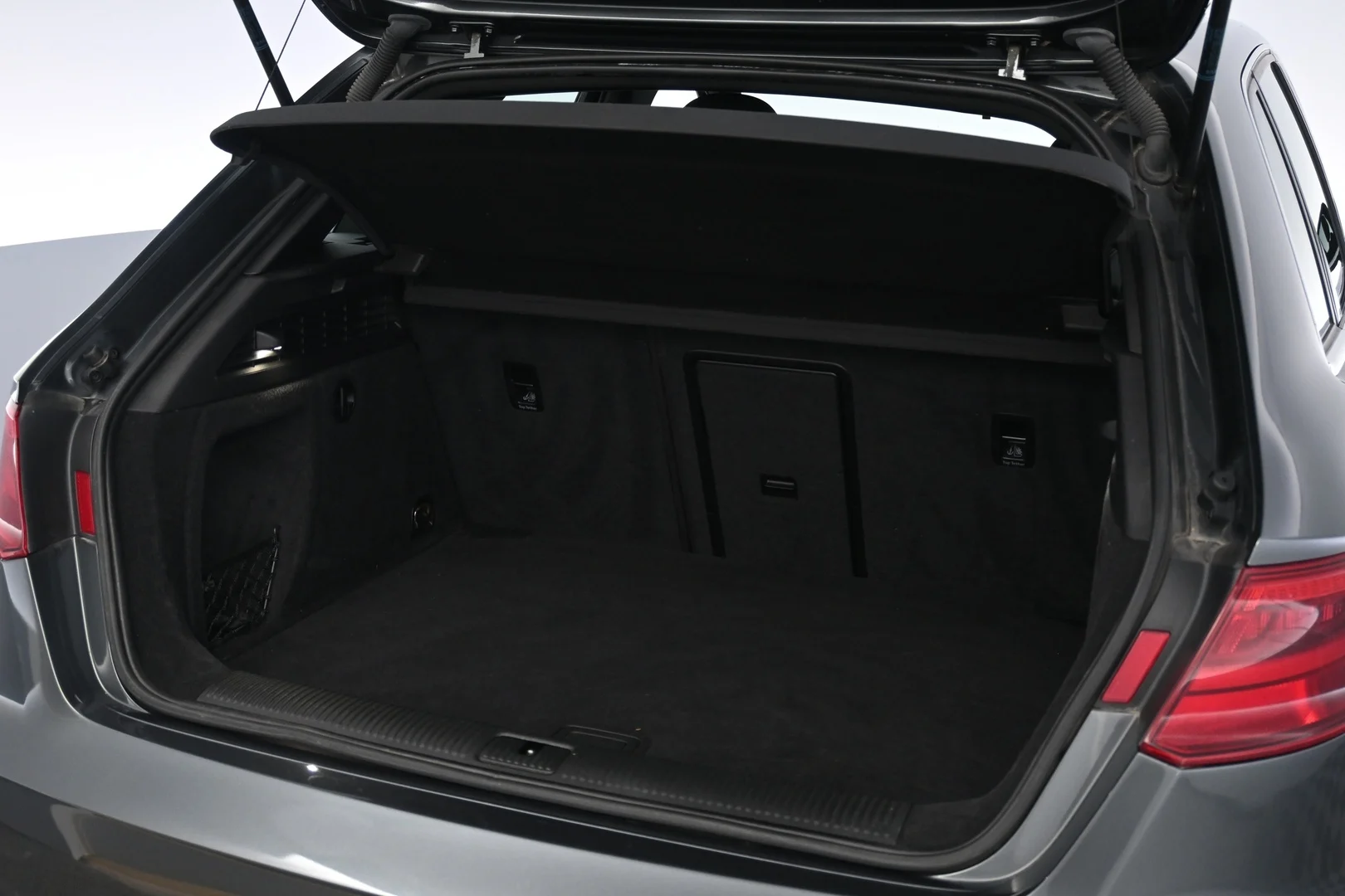 Car Image - 0DXtCc4vA5LU8N851pmfp