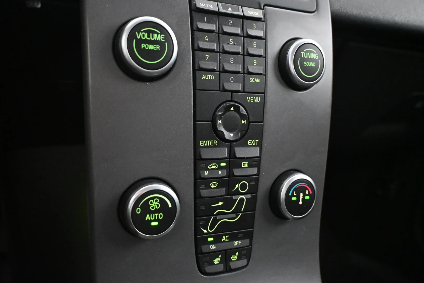 Car Image - 3y4KoNkvgp3gNbFCSdkDN4