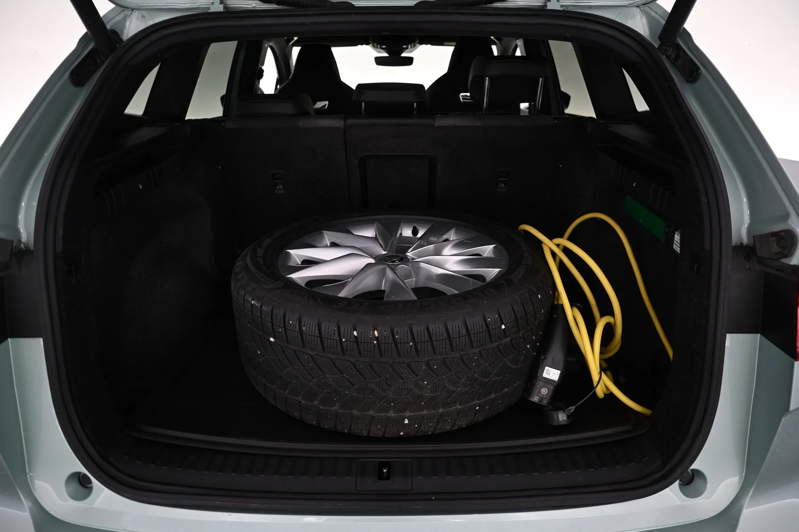 Car Image - 7N0e1pJIrC3EiX1Gpfjpou