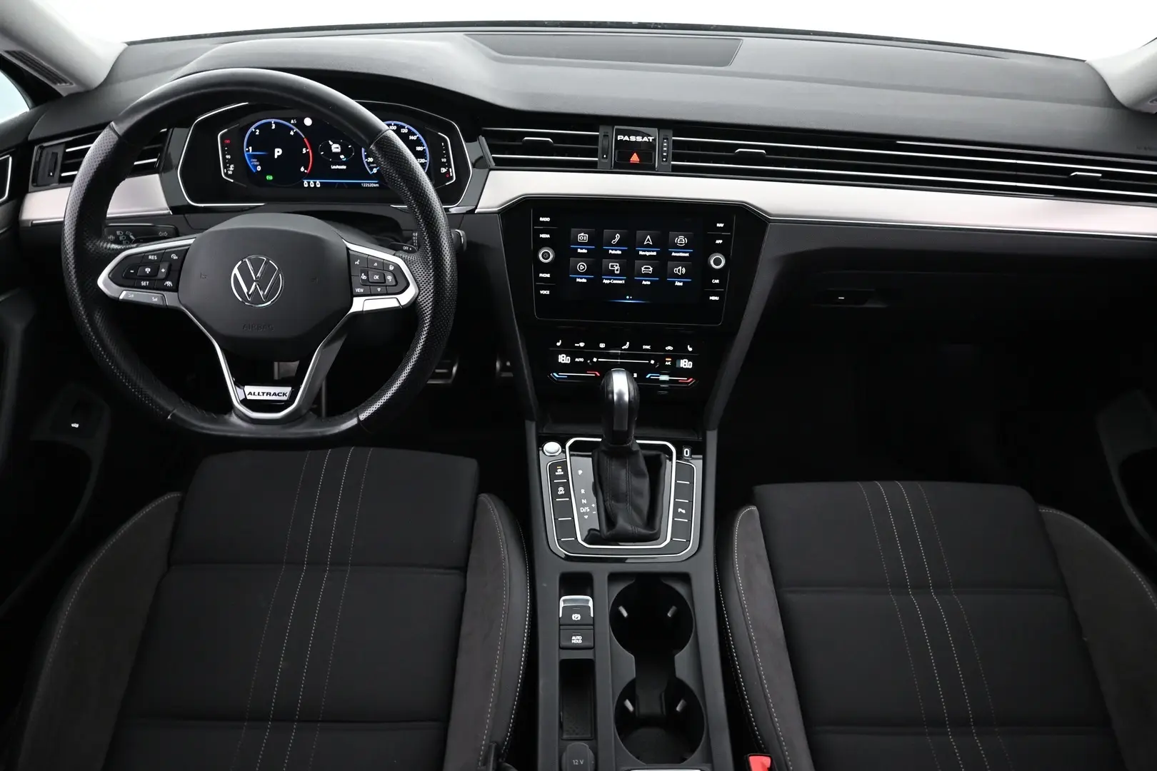 Car Image - 4T7BvXP2gevO8WCMdmBtjk