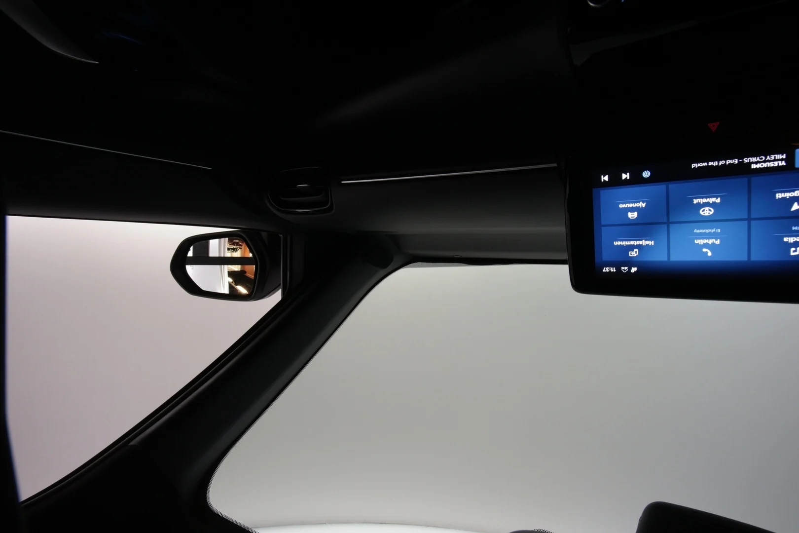 Car Image - 6NsrV7yIyeBMpQc68k6kxD