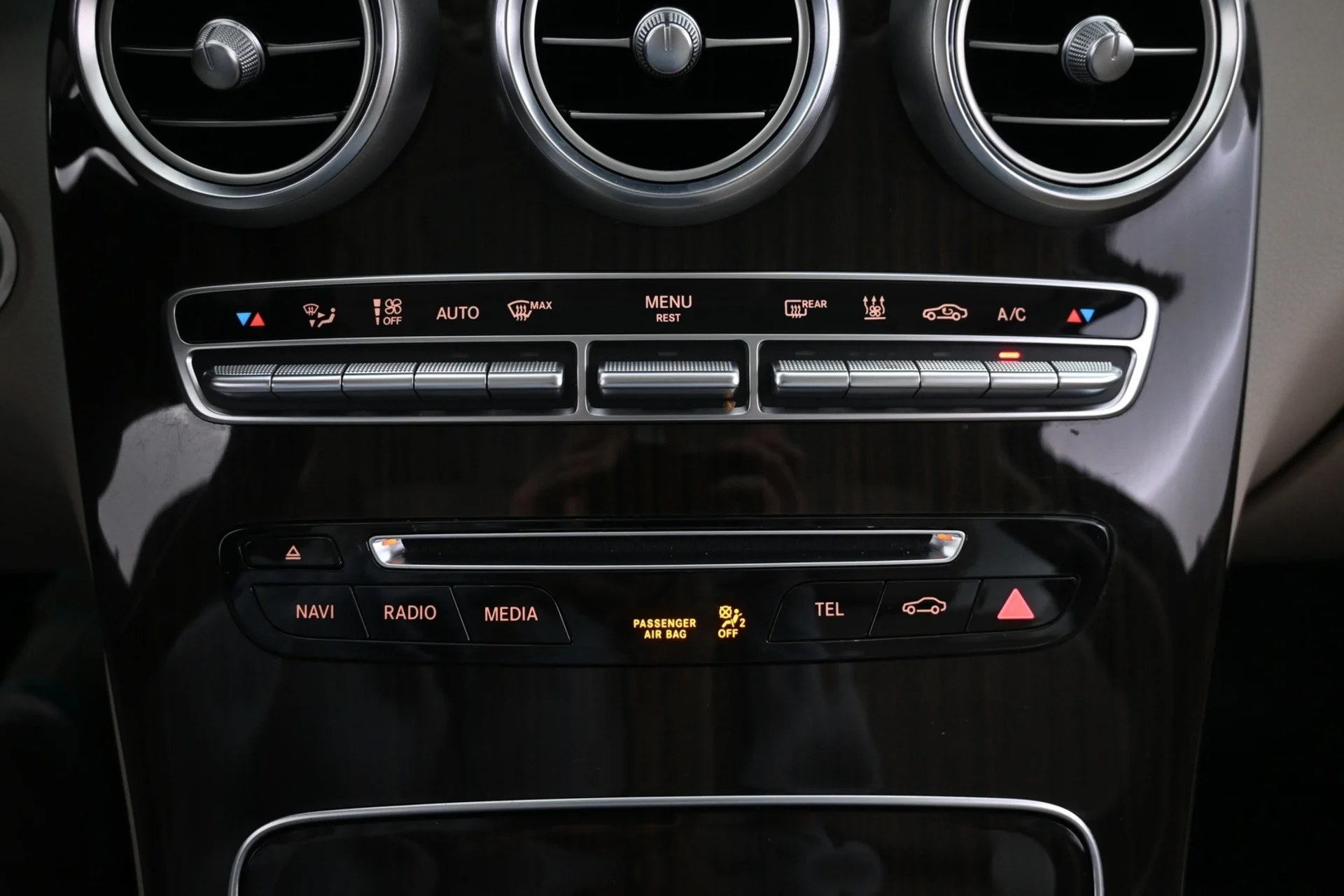 Car Image - 3FI41TJl39Qiq9PeDhKkTA