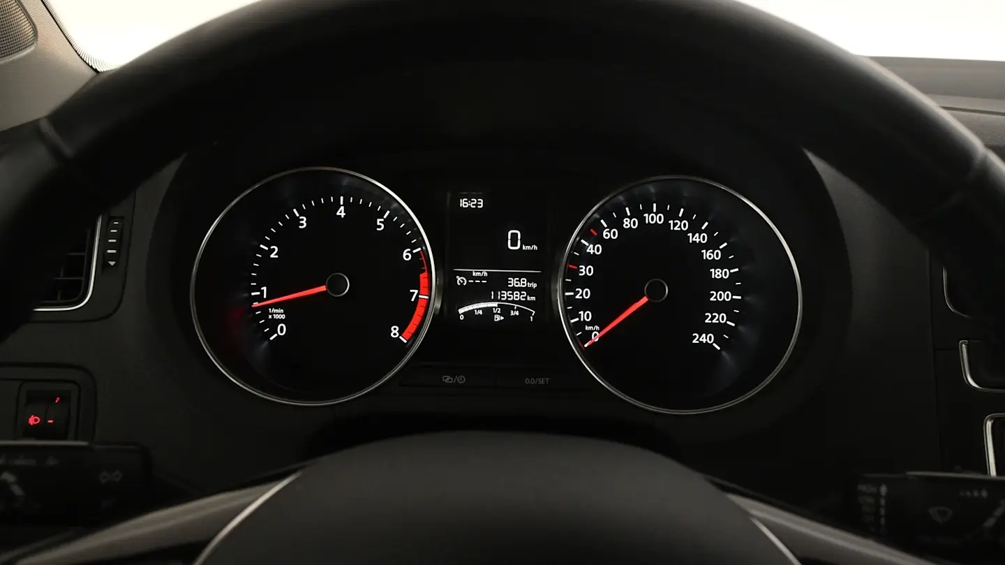 Car Image - 4eXyhsoEzLeNmdTKmIp278