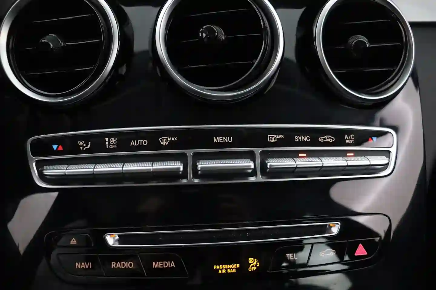 Car Image - OvwsuDmTUT99tNMYn9Ogp