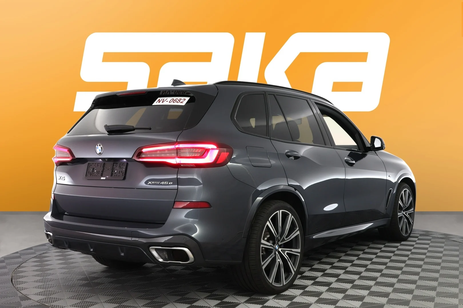 Car Image - 6SWYa8EjSUj0KWQH6E8dEv