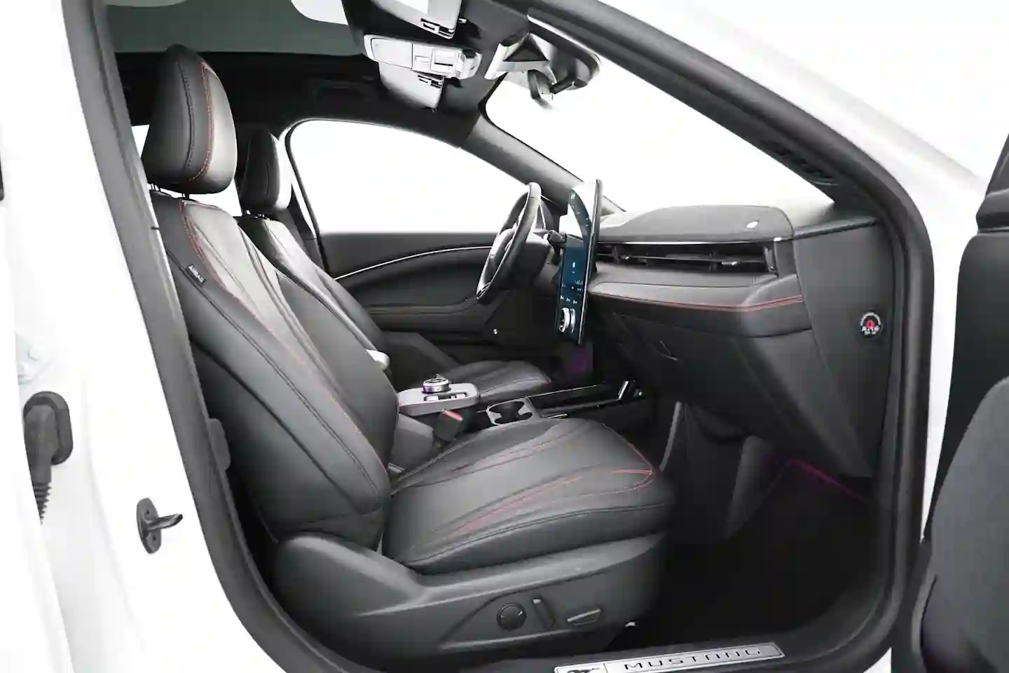 Car Image - RpcZvjHPOCGX7yEc4QZ0y