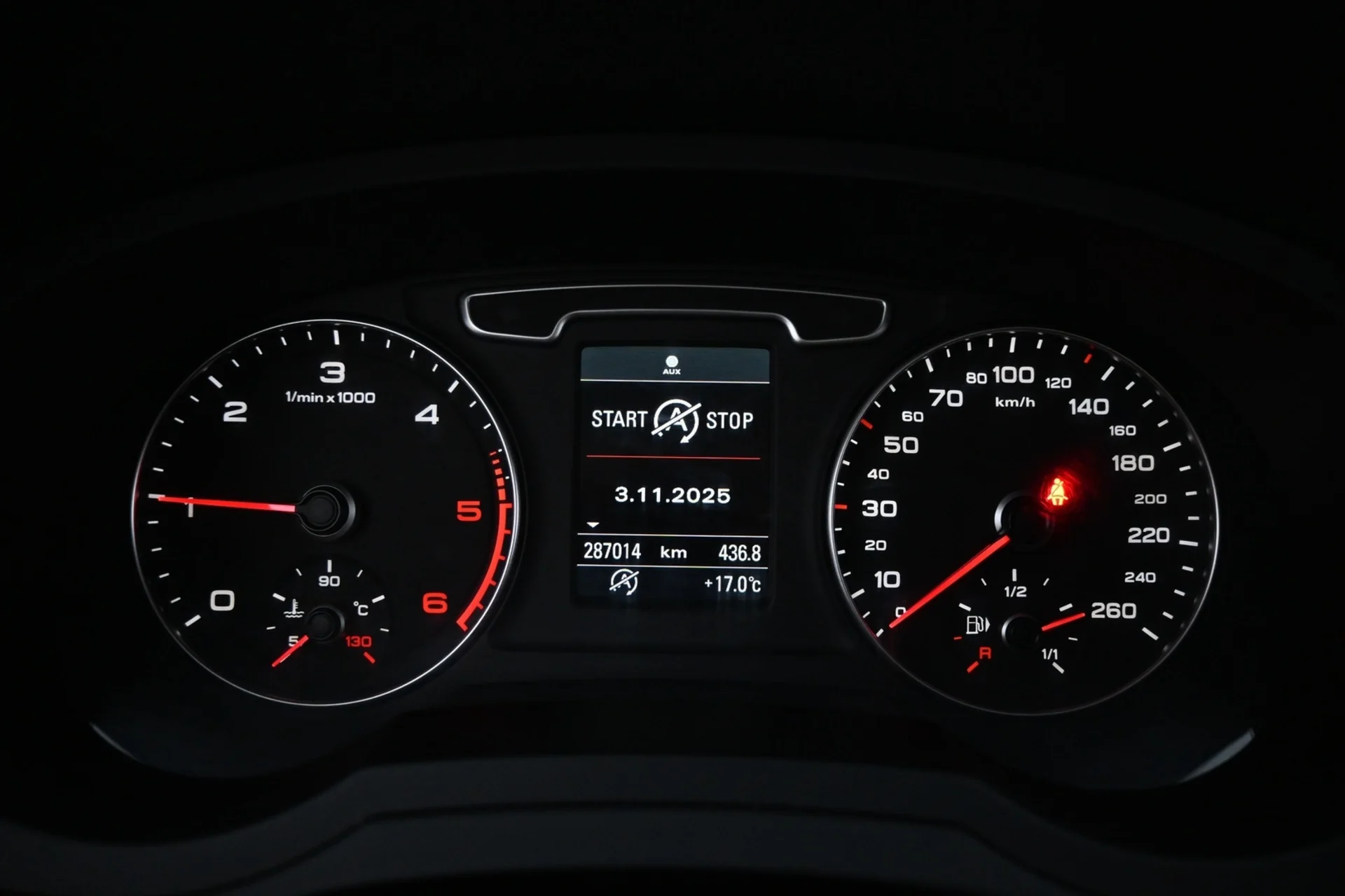 Car Image - 2d5E62loBz8VlGDLG6Rl8F