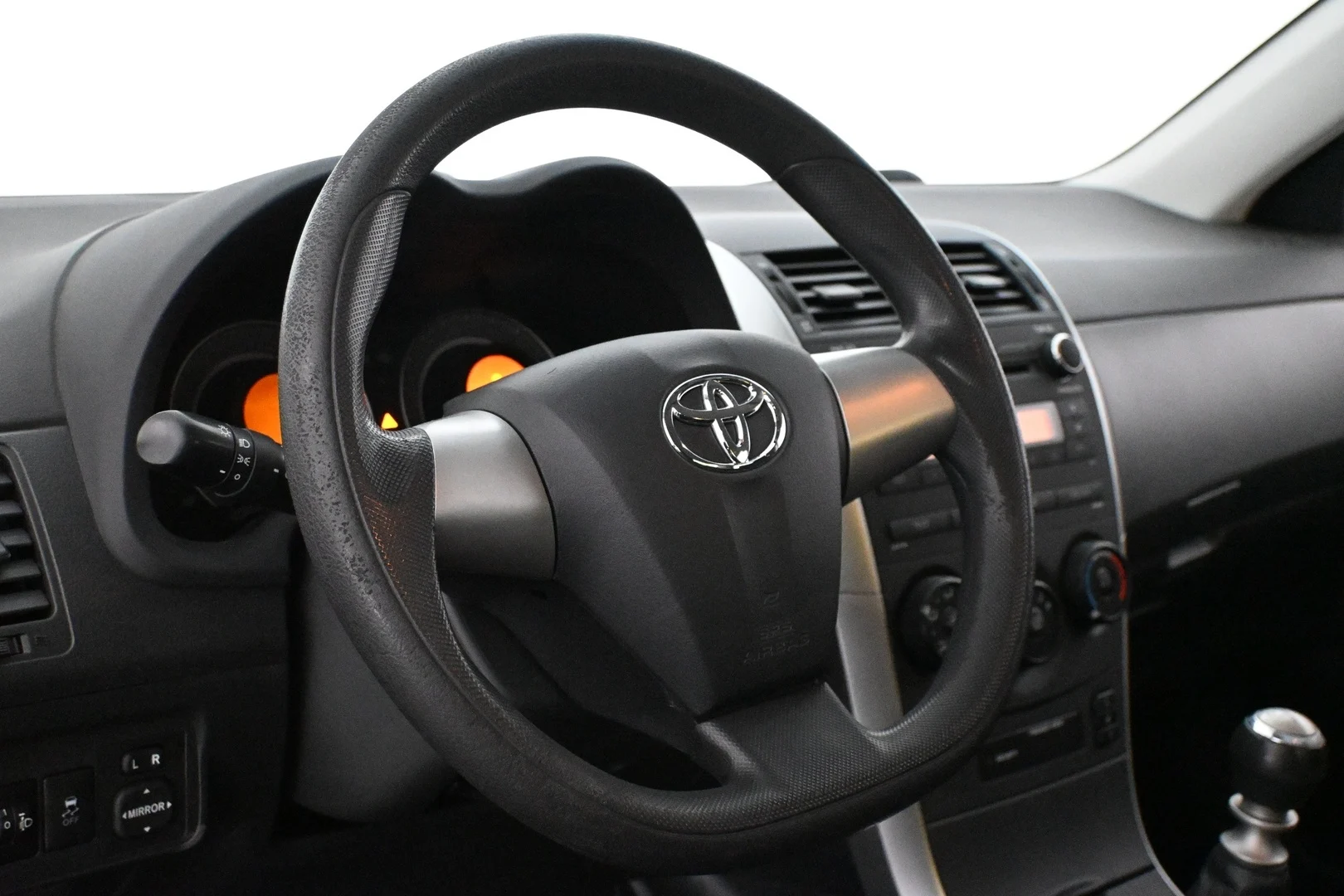 Car Image - 3l9WDkOB5ZhdnOe6nqib4A