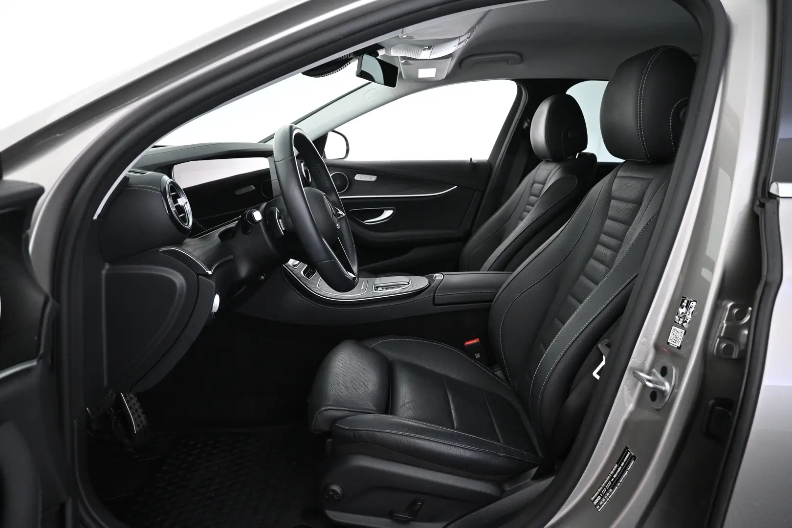 Car Image - 2CqXv6MEag7Aj2L95We0Ph