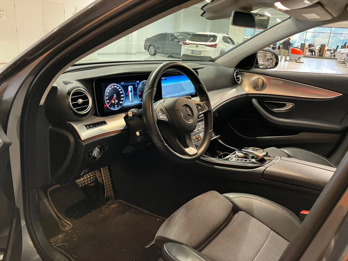 Car Image - 1eNIjQO7yy2DZdrc4l4QTp