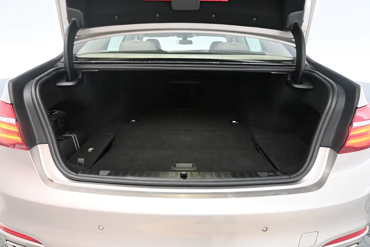 Car Image - 6uDH7wR1A9ap3JaIcrzhWQ