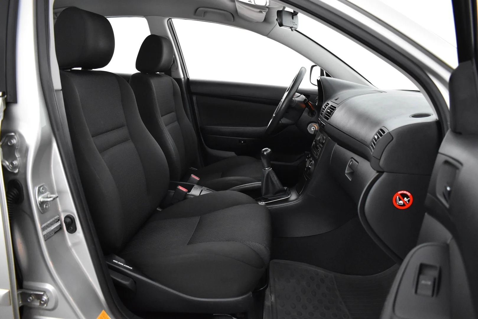 Car Image - 2q50RGyxhWfQJbCkbFjWVT