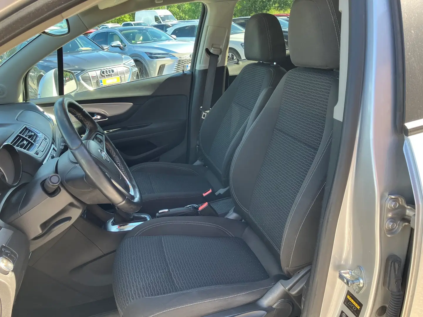 Car Image - 2sV2tyQb6p33PJWb4NqXxx