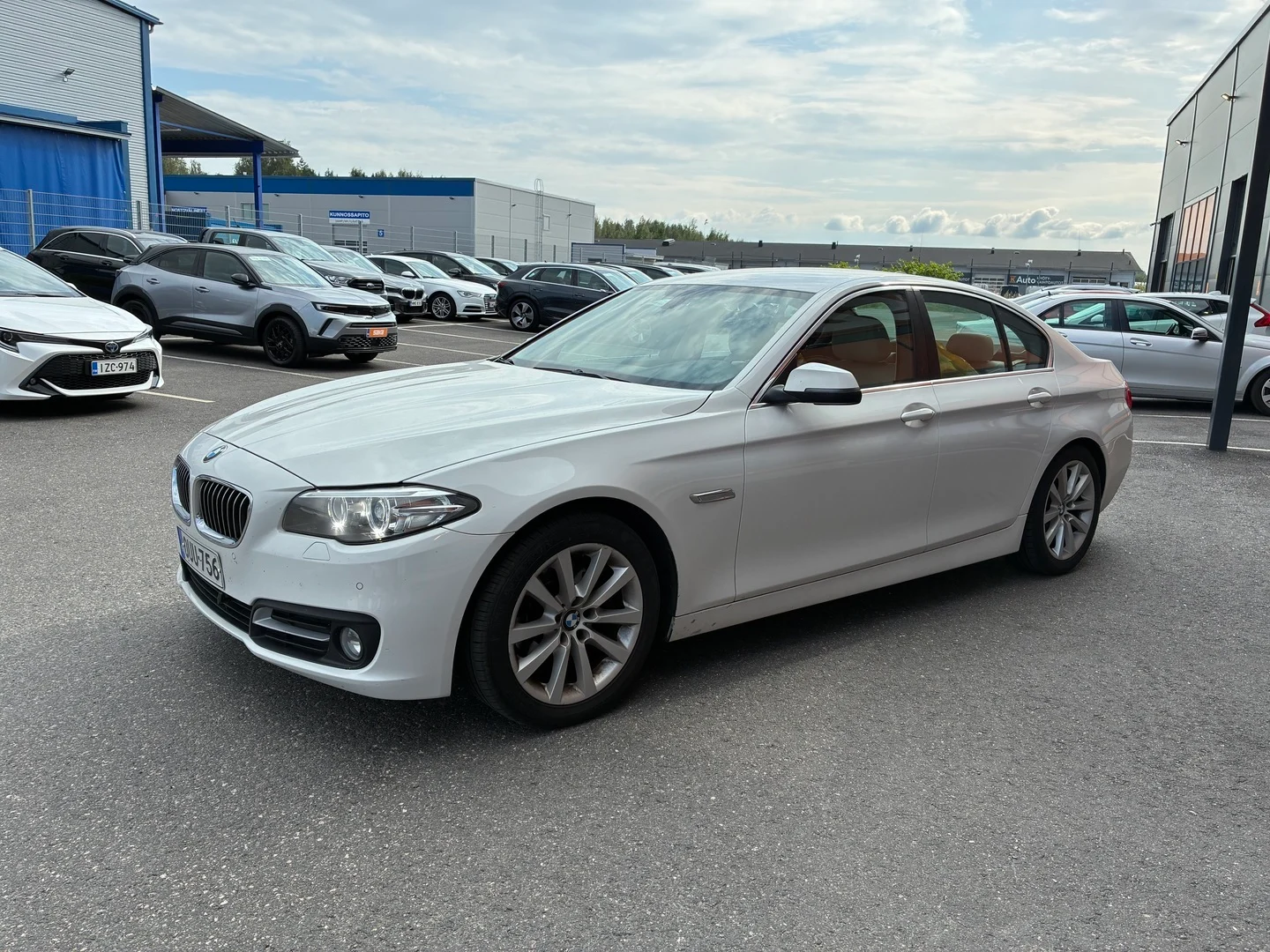 Car Image - 6zZc9Ivww3LyXG7la0E9D7