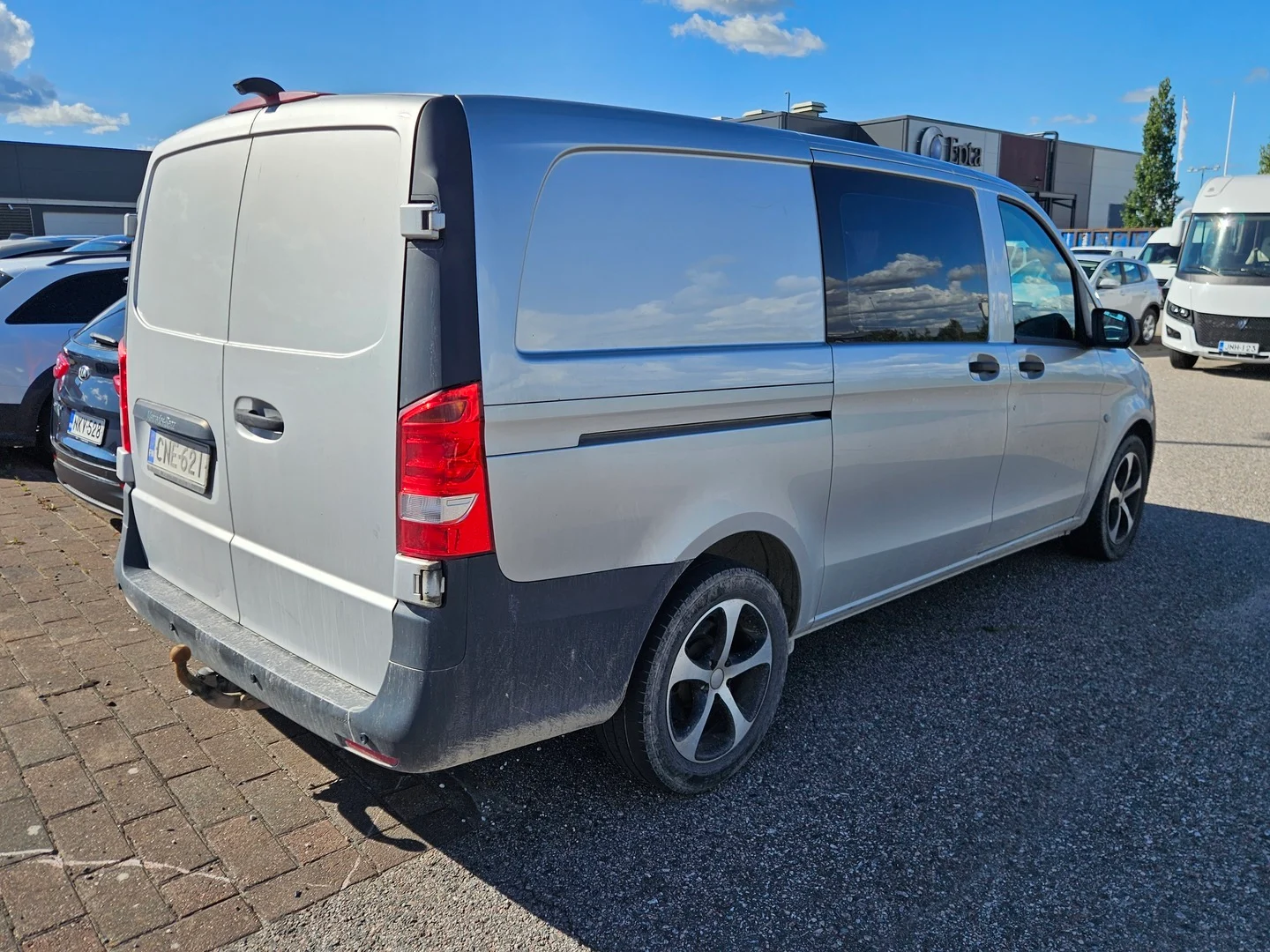 Car Image - 2m21UGrTf5aqen1Dp84RFO