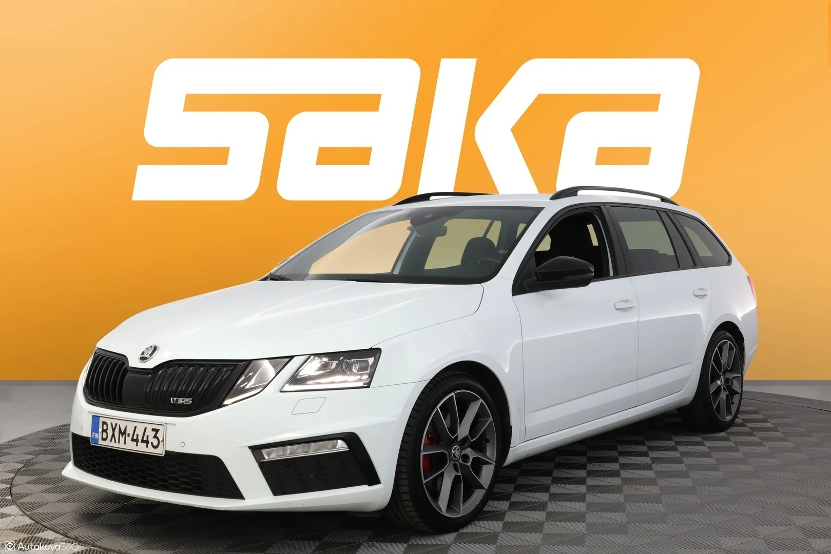 Car Image - 667502U7SgcxENVETXw9Ne