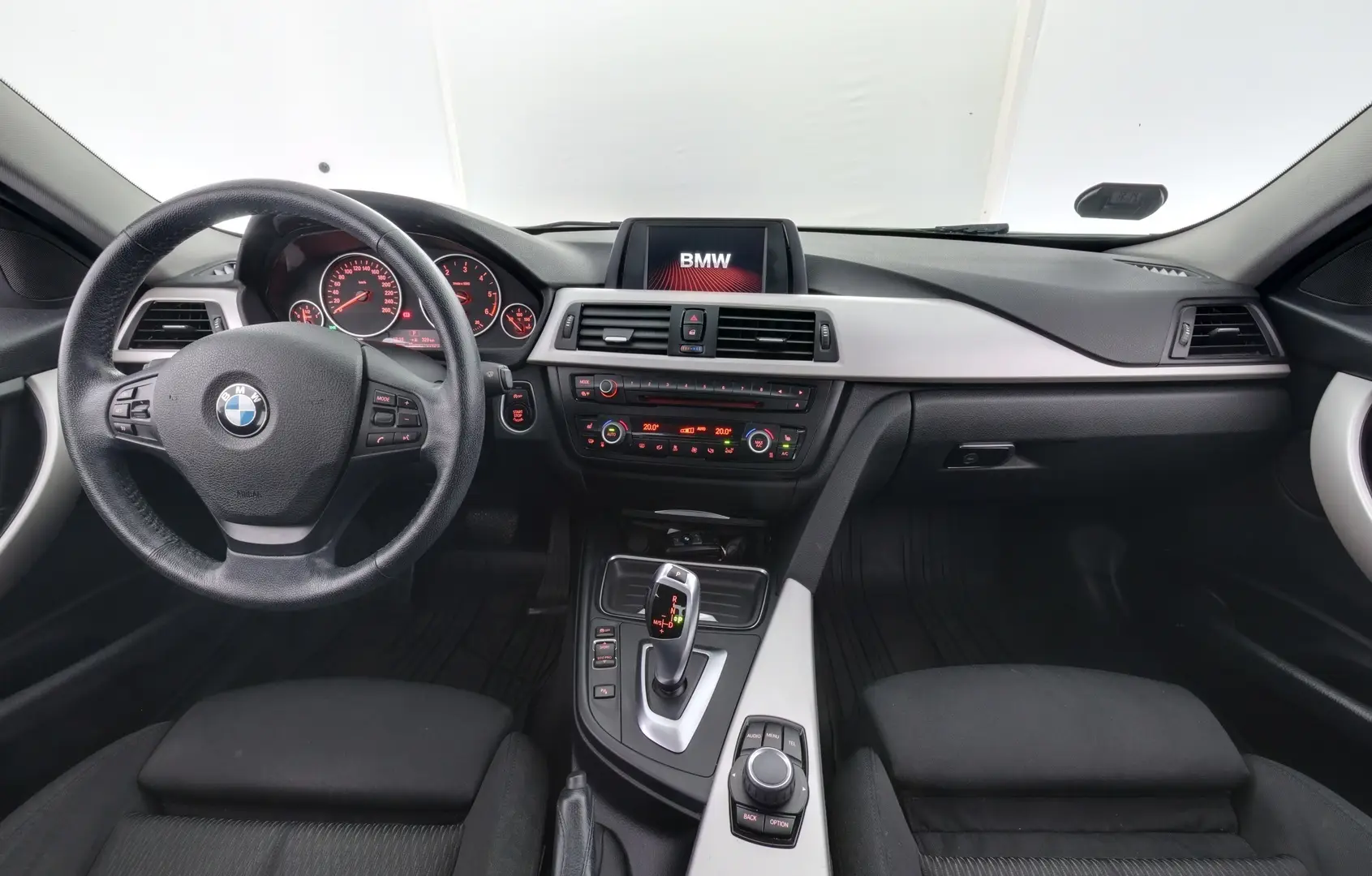 Car Image - 791zJv9Z1QOh0skAmnxfYd