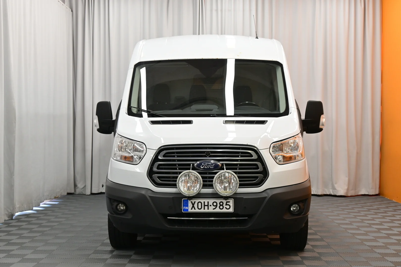 Car Image - 7ix5fn1fAbQuVOxMwZhYxb