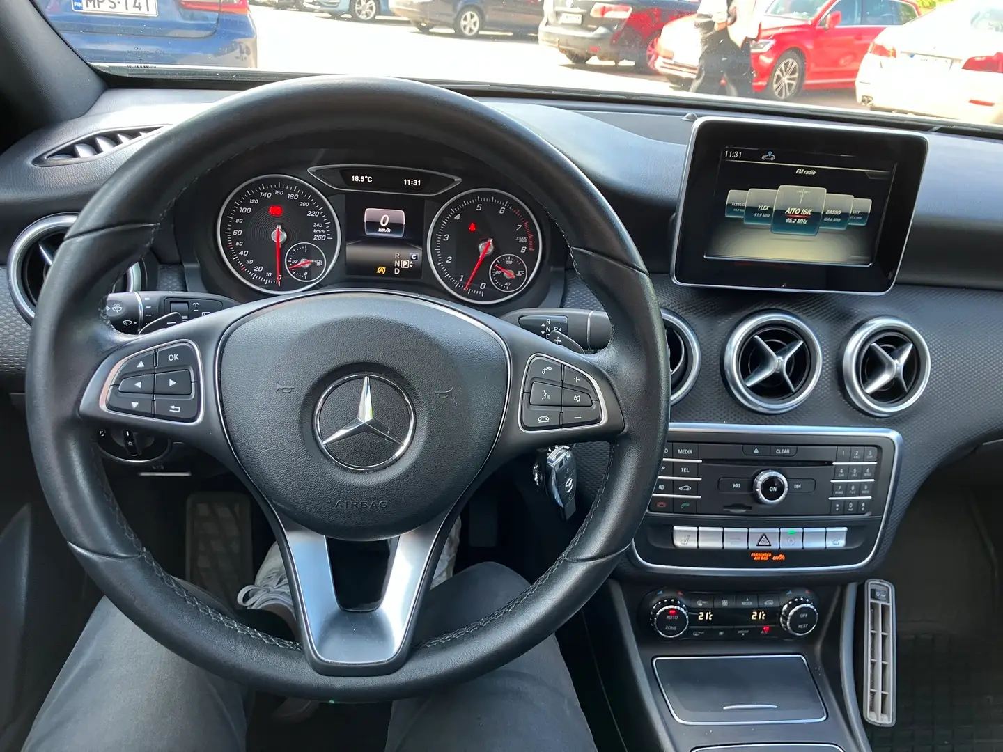 Car Image - 7c08lK7RfFnEBEsJMpxaGB