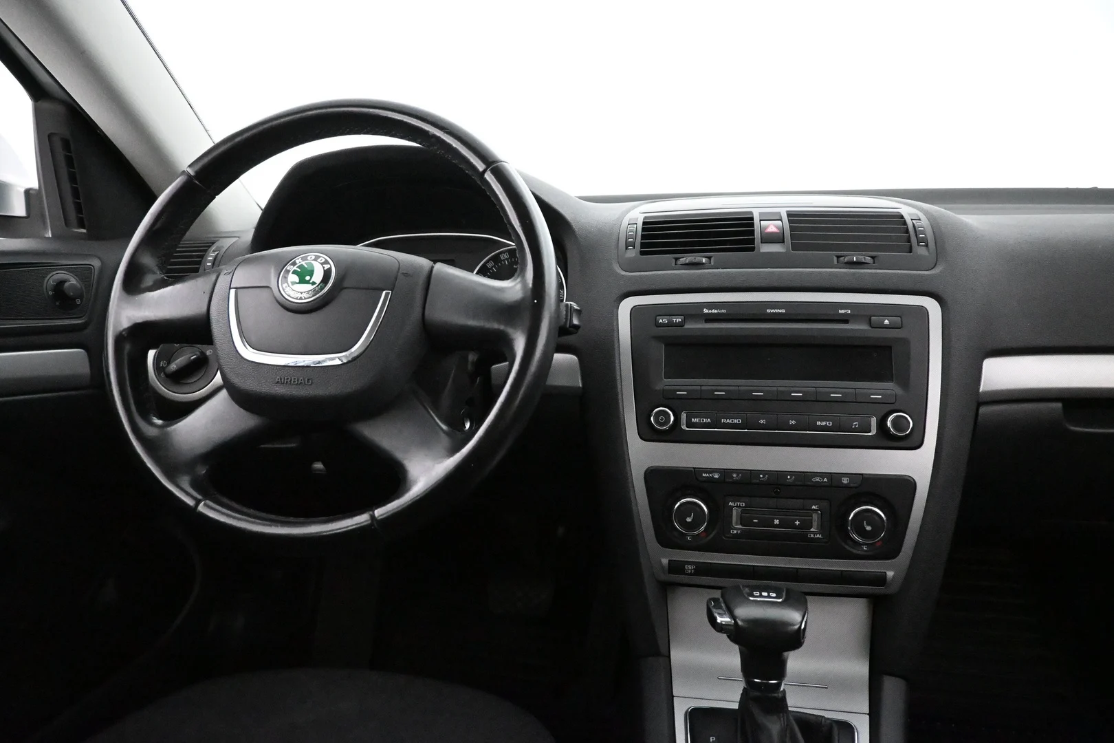 Car Image - 75MhRN1dHfgi64CAg0T1ty