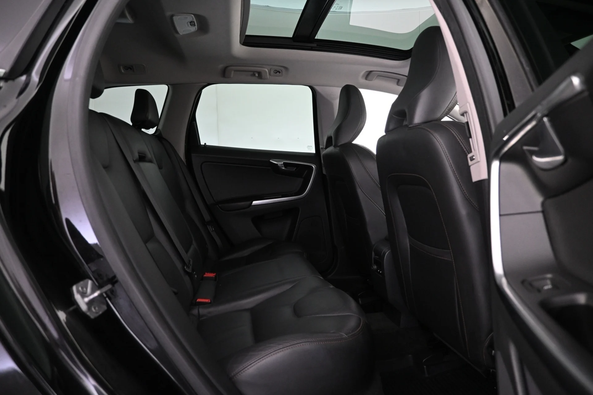 Car Image - 2muA7dWGvWAry9BQETu9ly