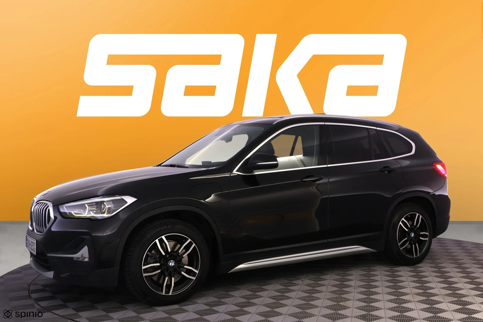 Car Image - 7N3AkKCTLiyujK6WFD5wiQ