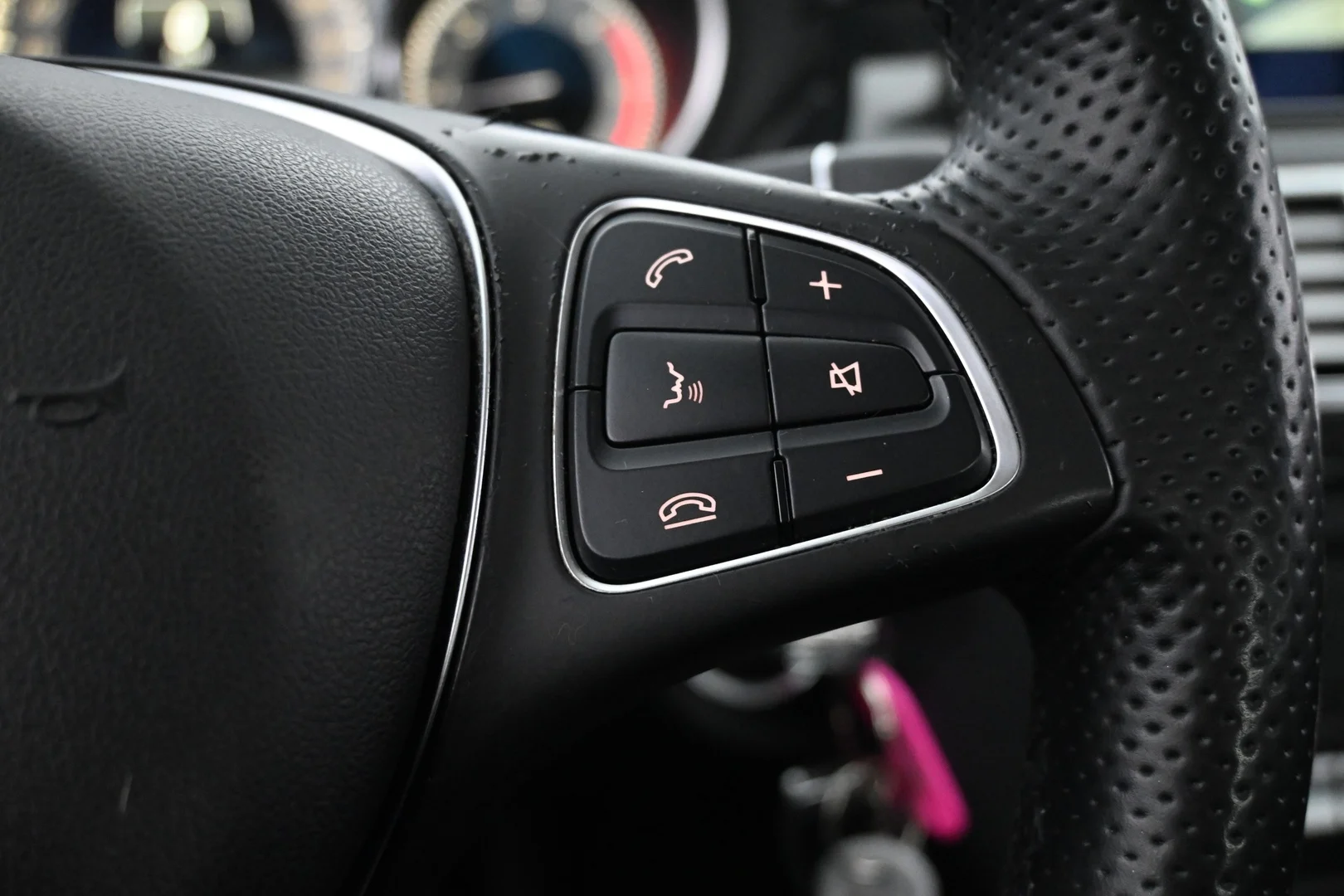 Car Image - 4UybfMvqlRa3Wusjx0LfE3