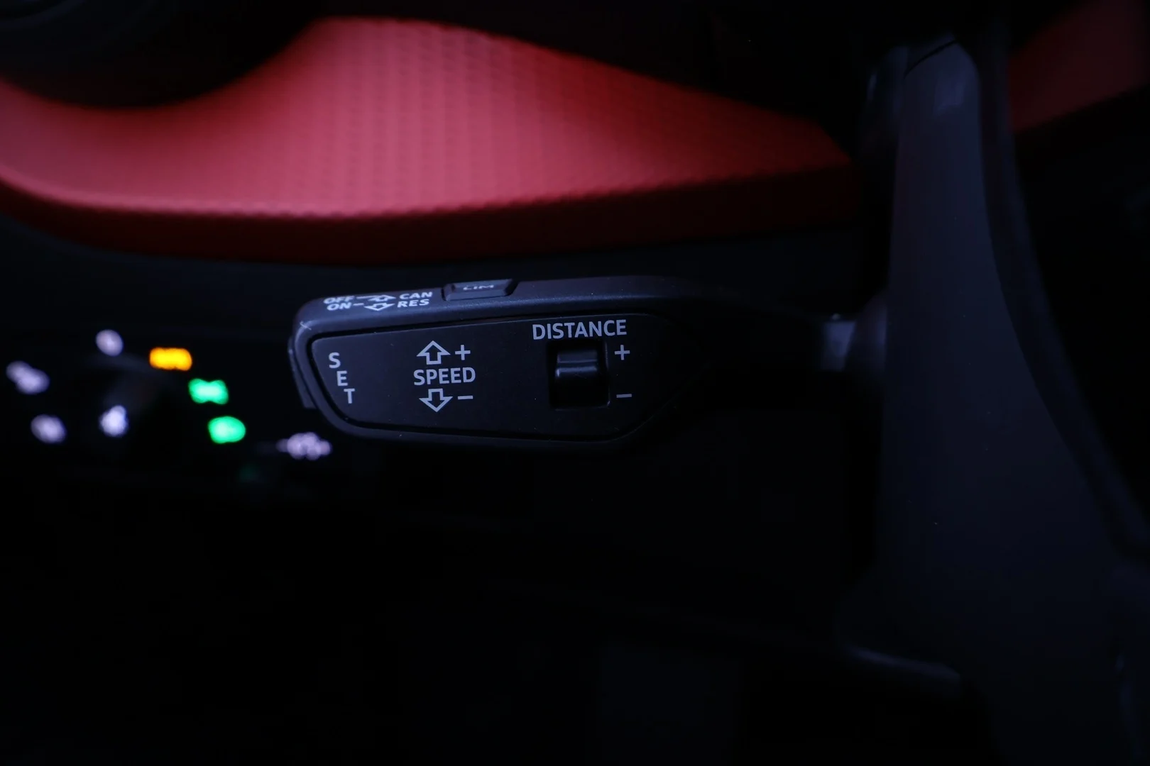 Car Image - UUAVC1WPwR9KHyCfC6ymS