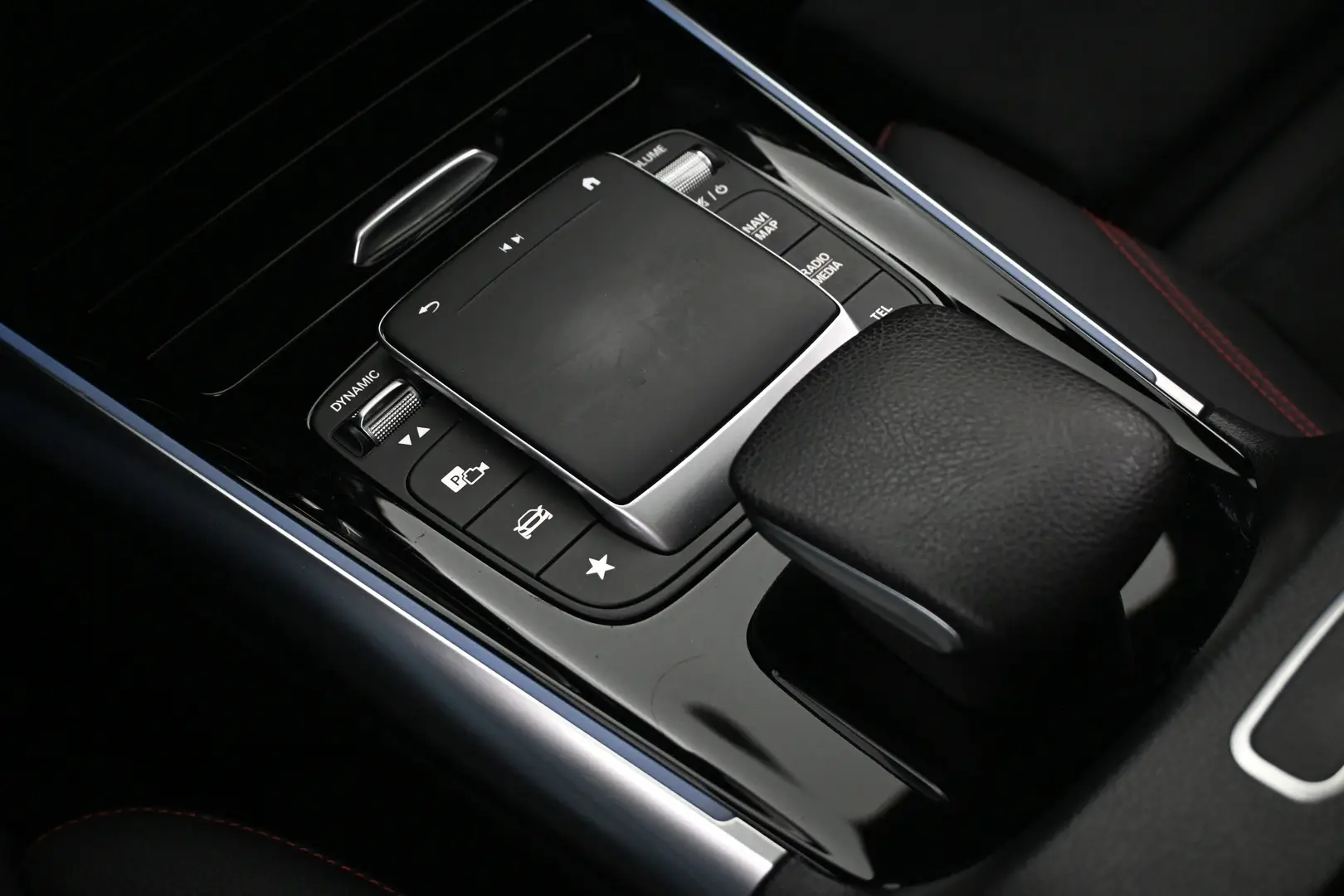 Car Image - 3Pdi0K29OHfY20BqxDw0bd