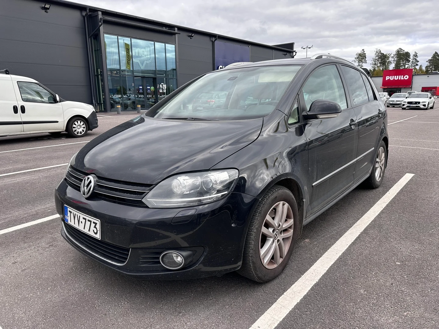 Car Image - 6Pzg04TfHC0PLLzvw6NVRv