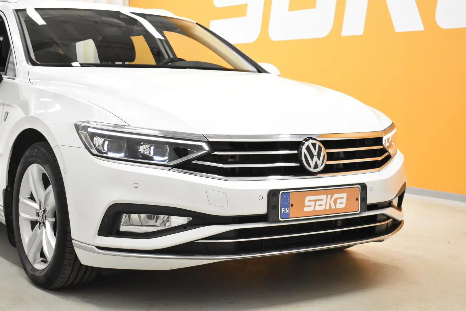 Car Image - 4Rt1DUpGFxG4oEleBe2OEO
