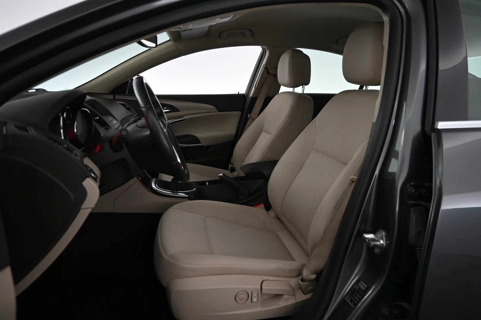 Car Image - 2IpuVD1ezPe0rUFaXTan5K