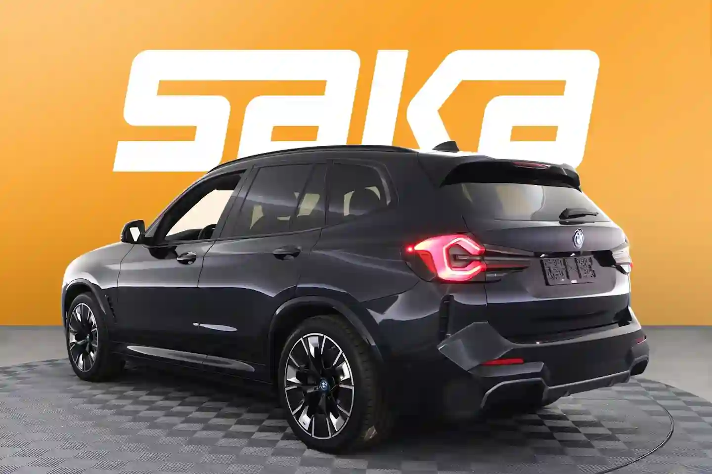 Car Image - 6iLASqGFR5Weqnzj4Jpbcc