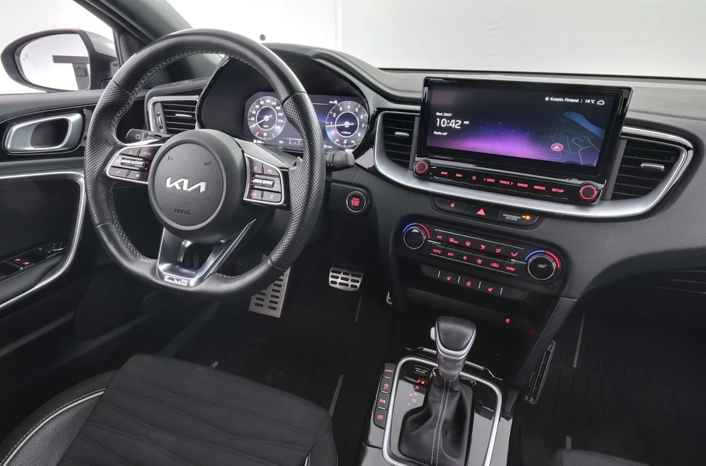 Car Image - 71VSRTsyE2NsgER7LOKL2N