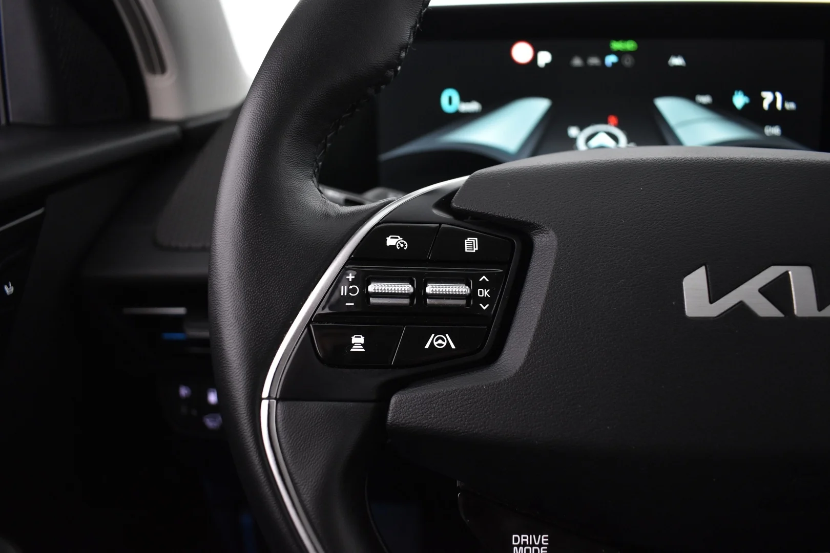 Car Image - 2VW3aPDBCmZc1B8tns5rHx